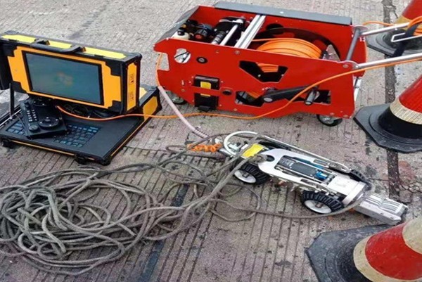 五华CCTV管道检测机器人